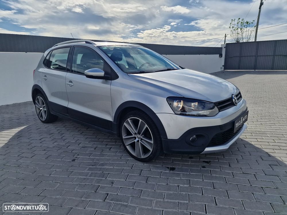 VW Polo 1.6 TDI Confortline BlueMotion - 2