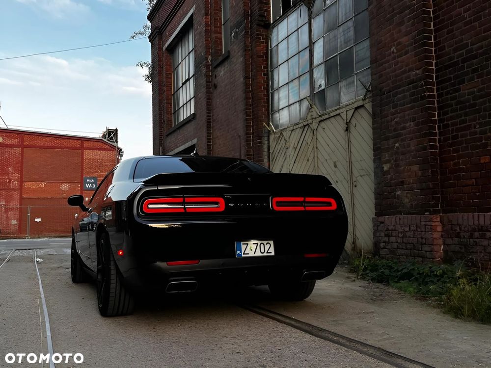 Dodge Challenger Automatik R/T Plus - 4