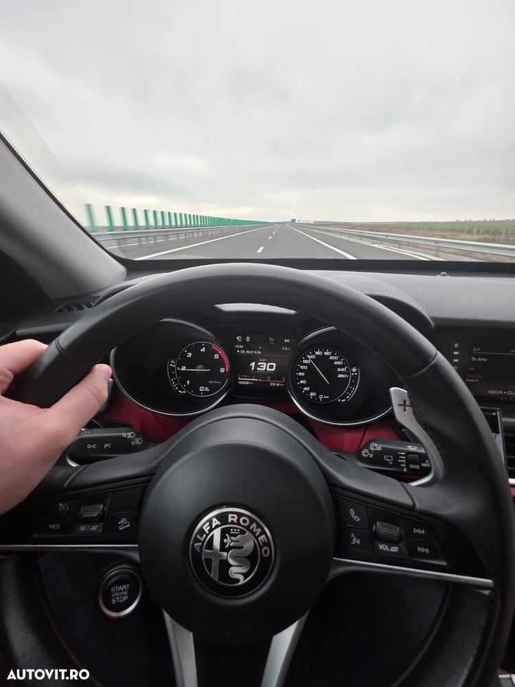 Alfa Romeo Stelvio 2.2 16V AT8-Q4 Executive - 15