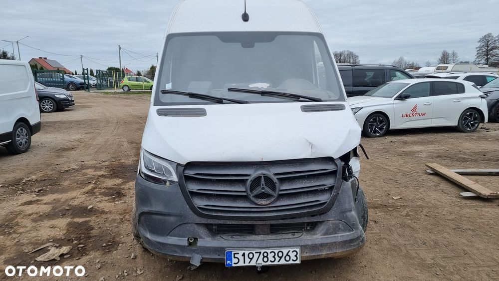 Mercedes-Benz Sprinter - 6