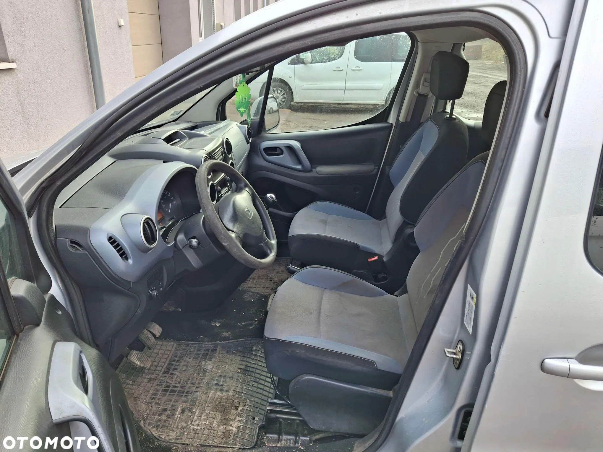 Peugeot Partner - 6