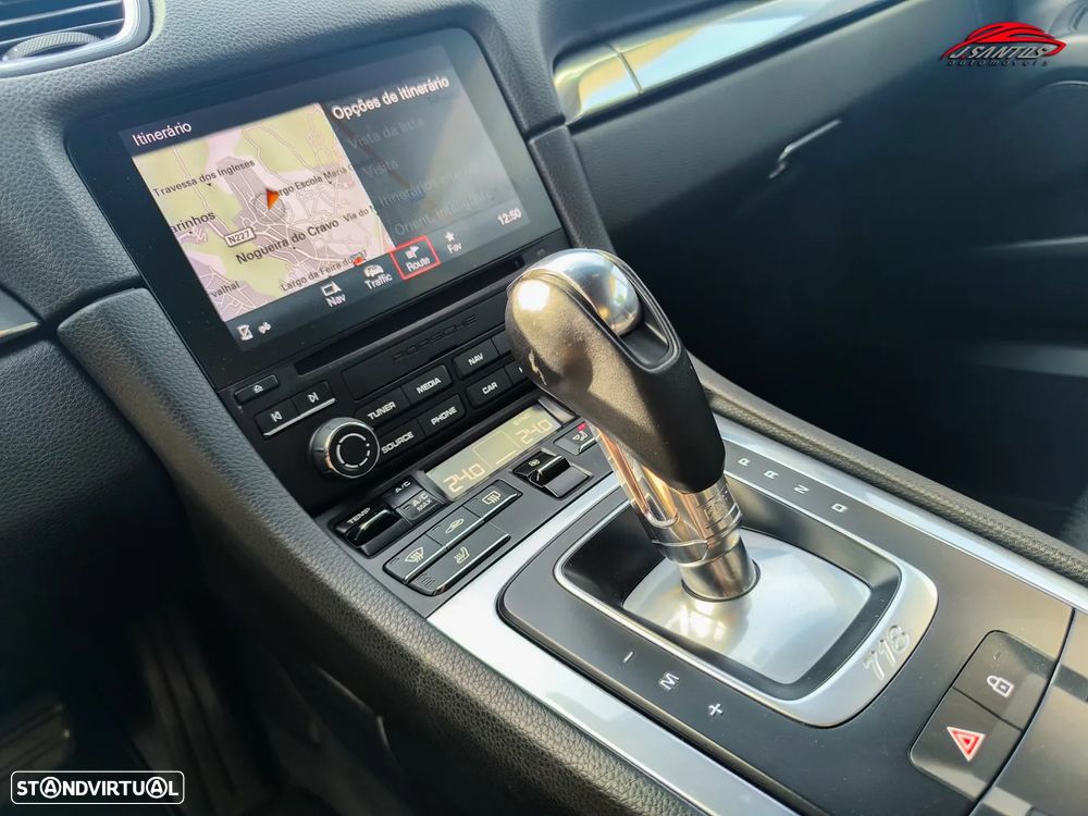 Porsche 718 Cayman - 16