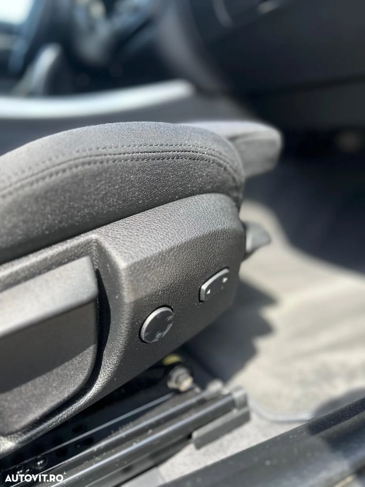 BMW Seria 1 118d Aut. - 18