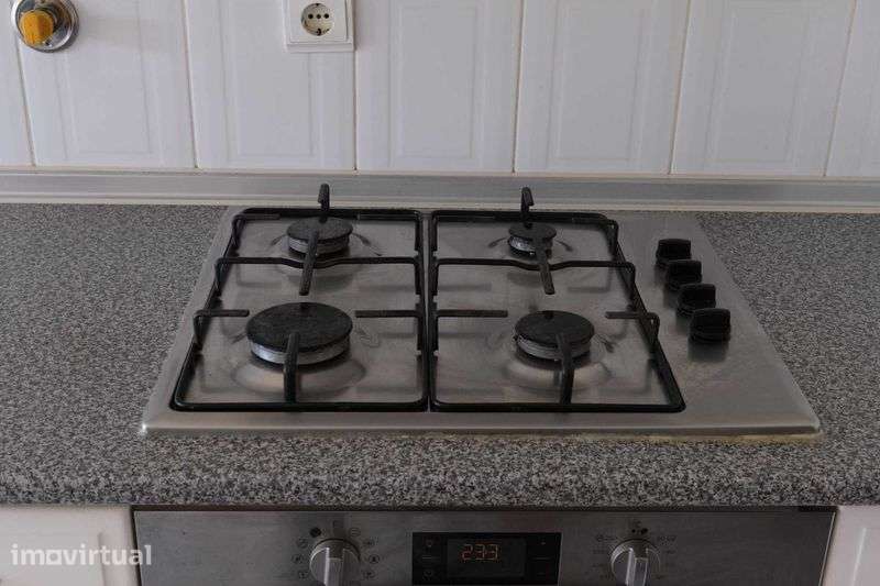Arrendo Apartamento T1 em Vila boa junto ao estadio cidade de Barcelos - Grande imagem: 3/10