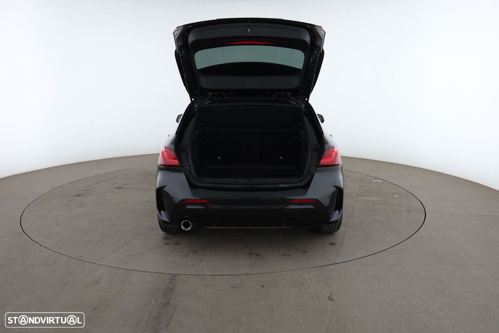 BMW 118 i Aut. M Sport - 10