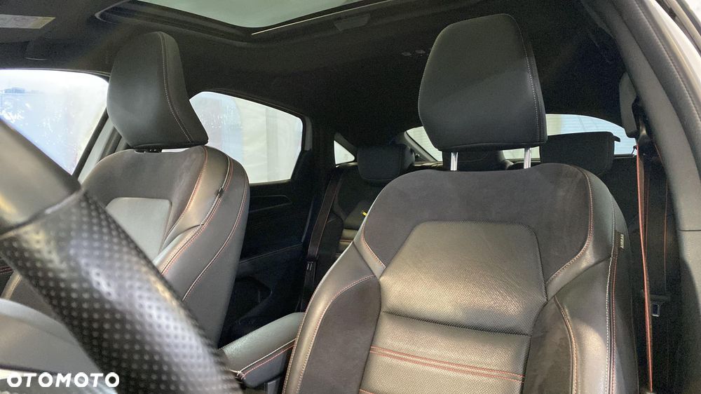 Renault Arkana 1.6 E-TECH R.S Line MMT - 11