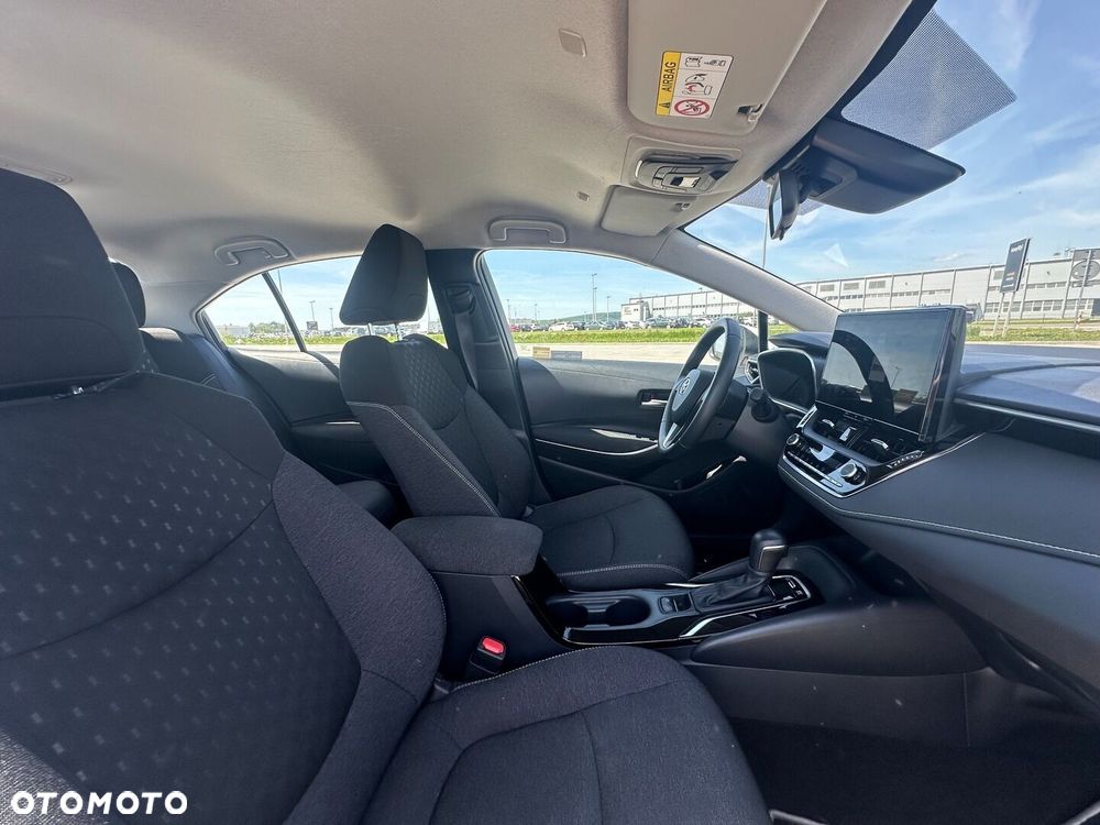 Toyota Corolla 1.8 Hybrid Comfort - 17