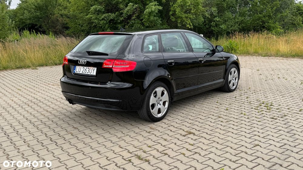 Audi A3 Sportback - 6