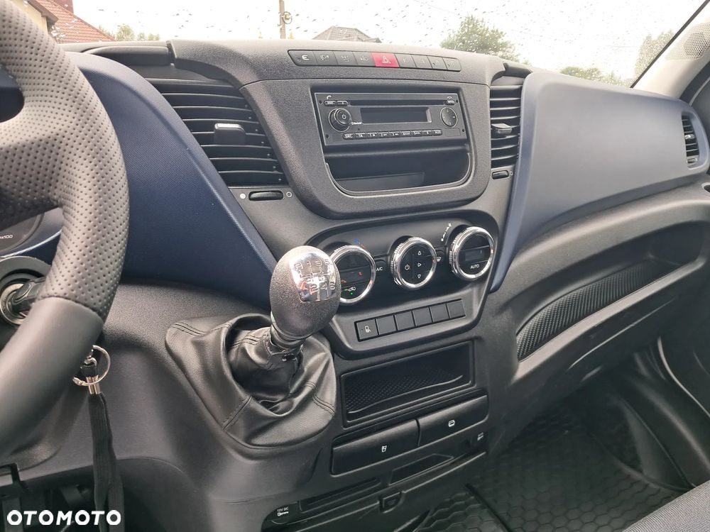 Iveco 35S18 3,0 180KM Nowa Laweta Salon Polska Super Stan 3,0 180 KM - 11