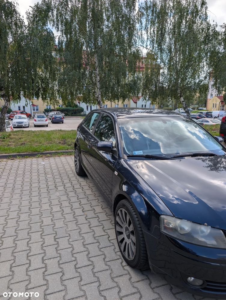 Audi A3 3-drzwiowe 1.4 TFSI S line Sportpaket - 6