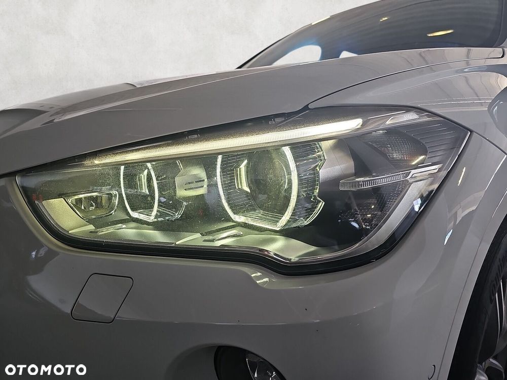 BMW X1 sDrive18i M Sport - 36