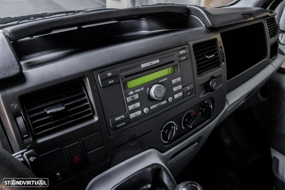 Ford Transit - 17