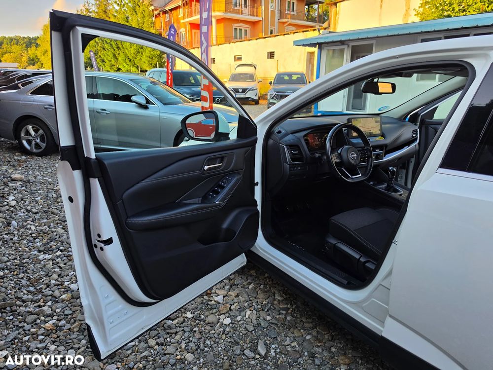 Nissan Qashqai 1.3 DIG-T MHEV N-Connecta - 17
