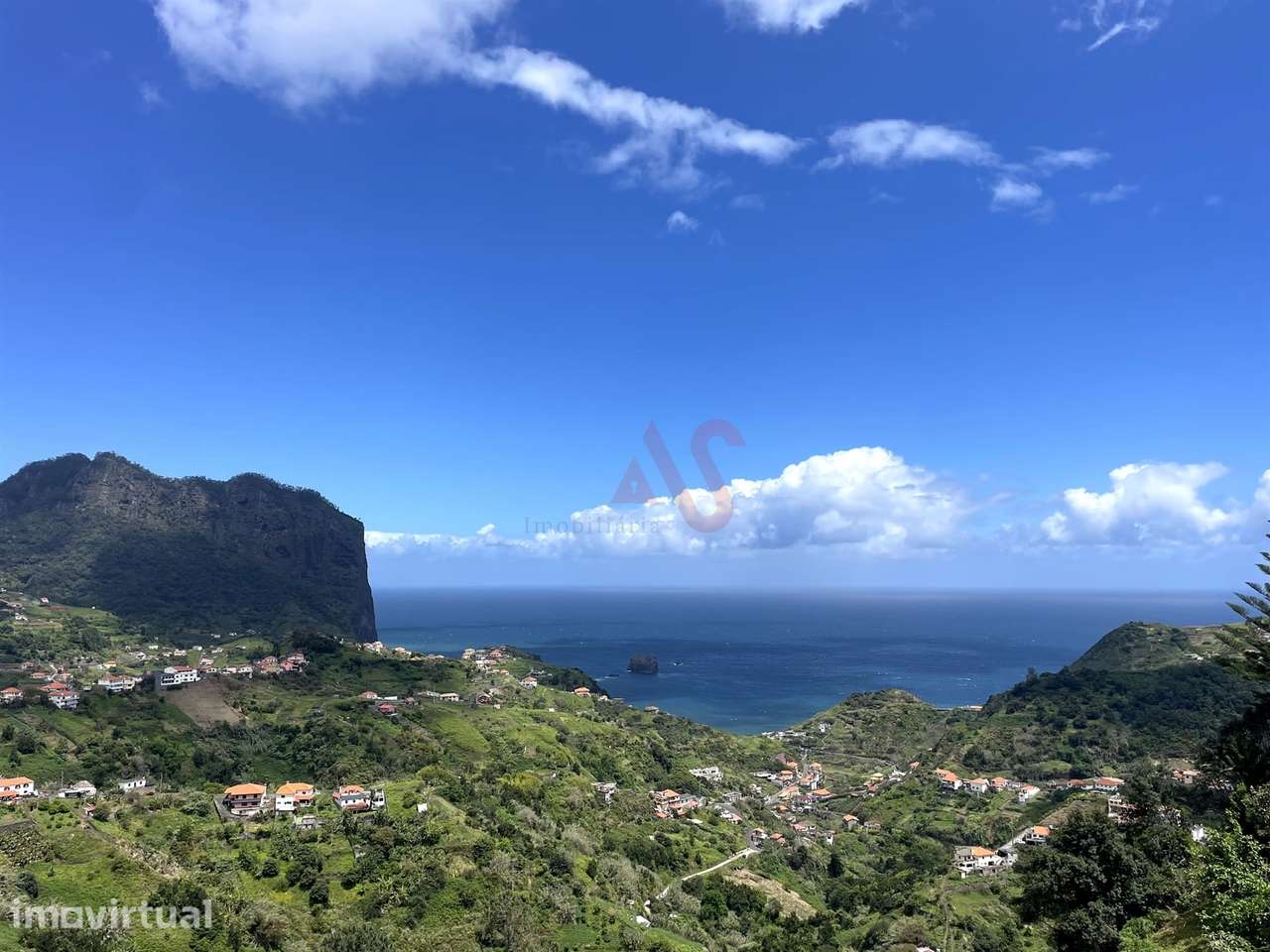 Moradia T3 com Vista Deslumbrante sobre o Atlântico – Porto da Cruz, M - Grande imagem: 5/24