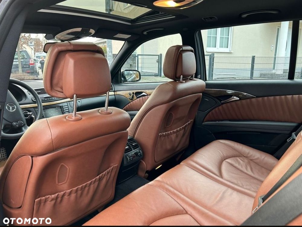 Mercedes-Benz Klasa E 320 CDI 4-Matic T Avantgarde - 9