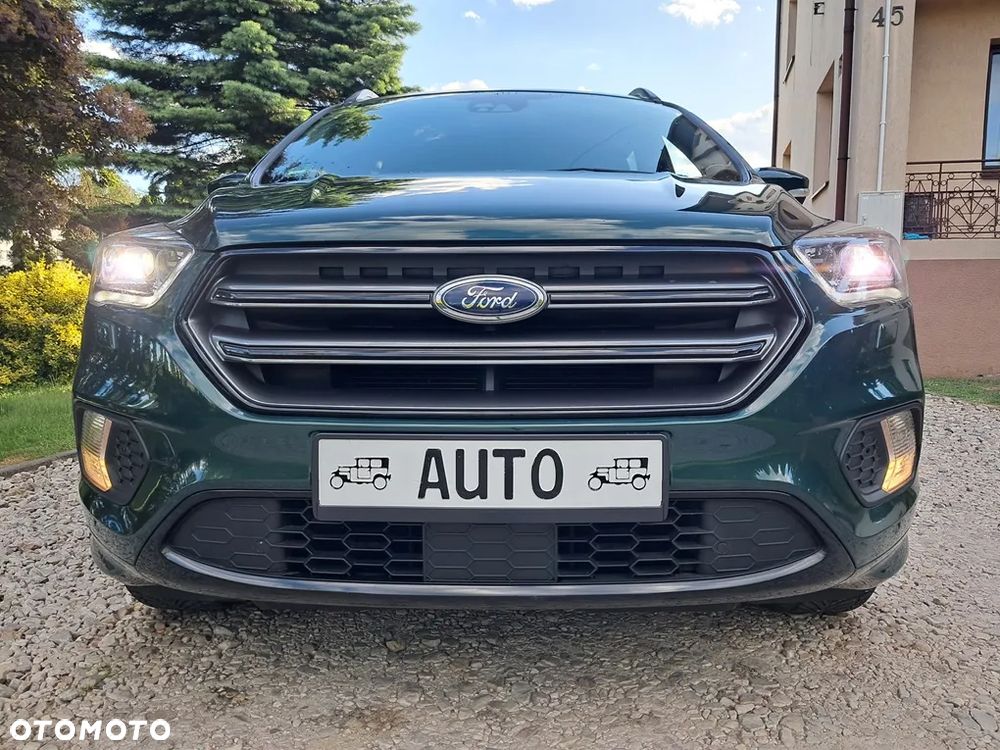 Ford Kuga 1.5 EcoBoost 2x4 ST-Line - 10