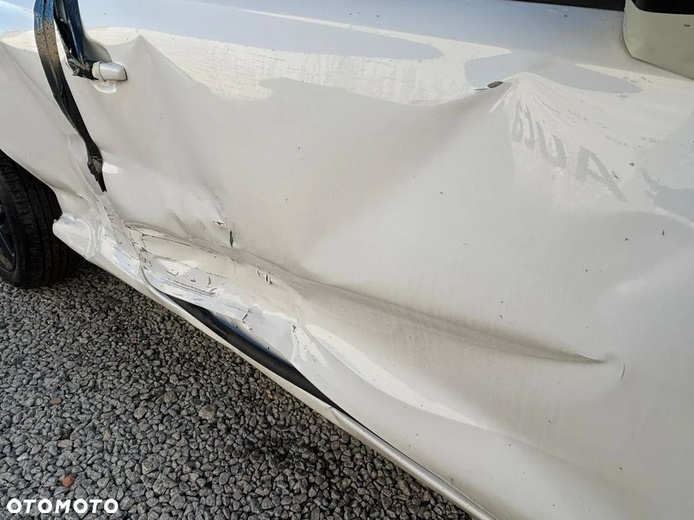 Opel Corsa 1.4 T Color Edition S&S - 14