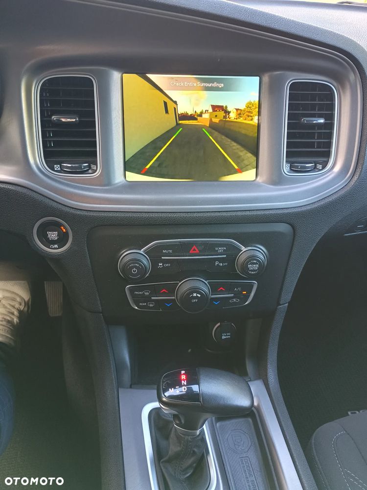 Dodge Charger 3.6 GT - 10