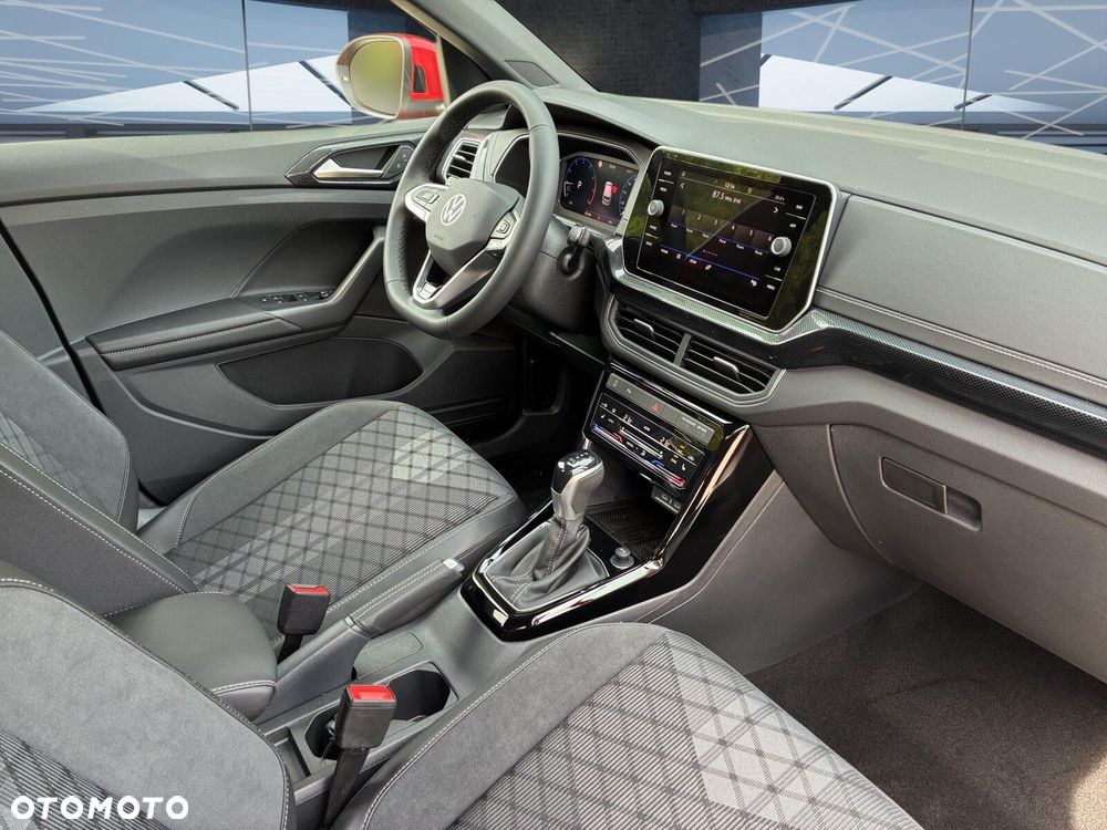Volkswagen T-Cross - 25