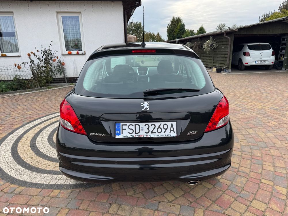 Peugeot 207 - 6