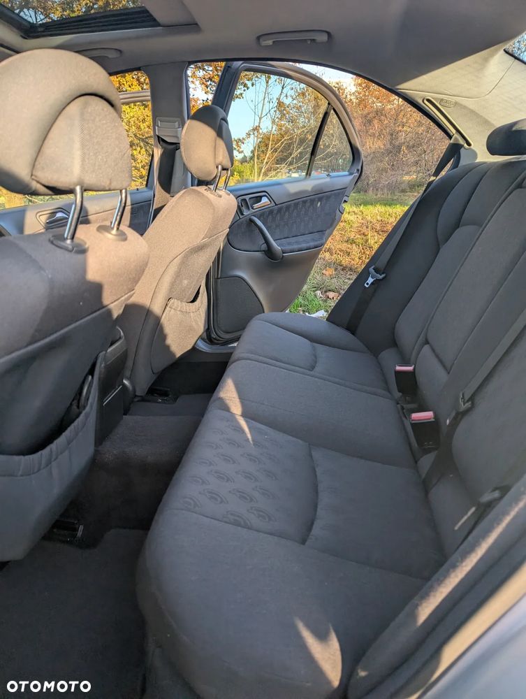 Mercedes-Benz Klasa C - 10