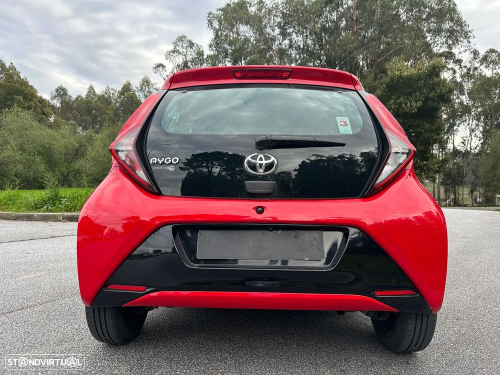 Toyota Aygo x-play - 13