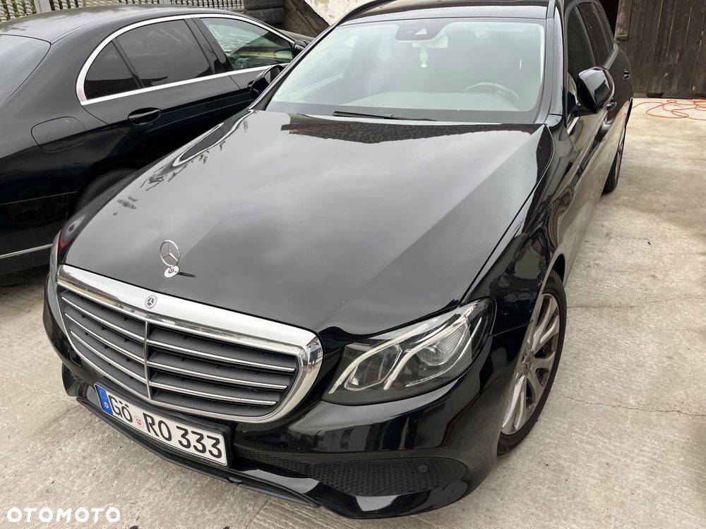 Mercedes-Benz Klasa E 220 d 9G-TRONIC - 12