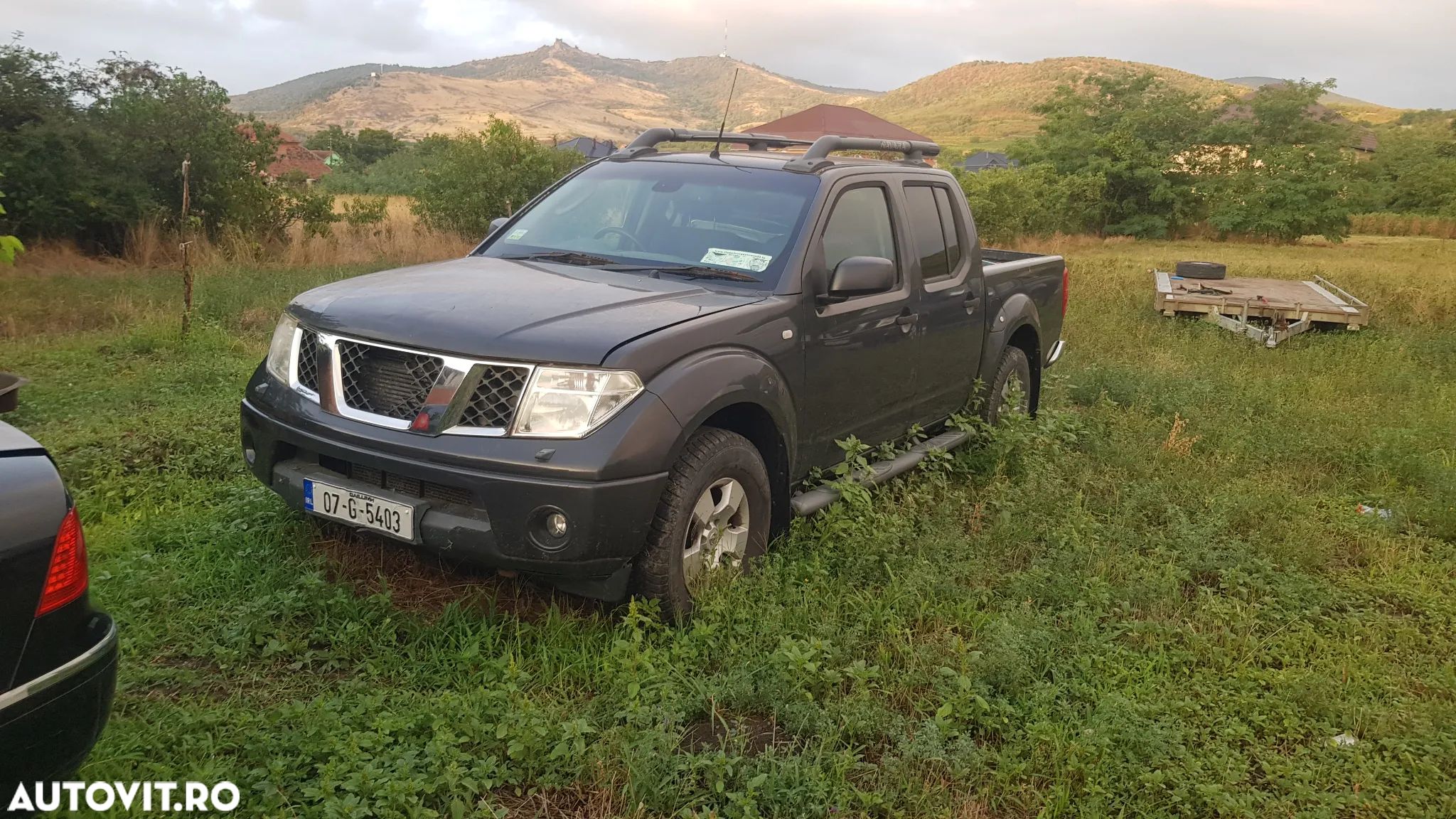 Dezmembrez  Nissan  Navara - 1
