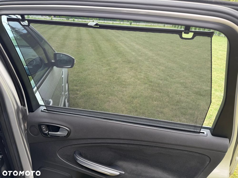Ford S-Max 2.0 TDCi DPF Titanium - 15