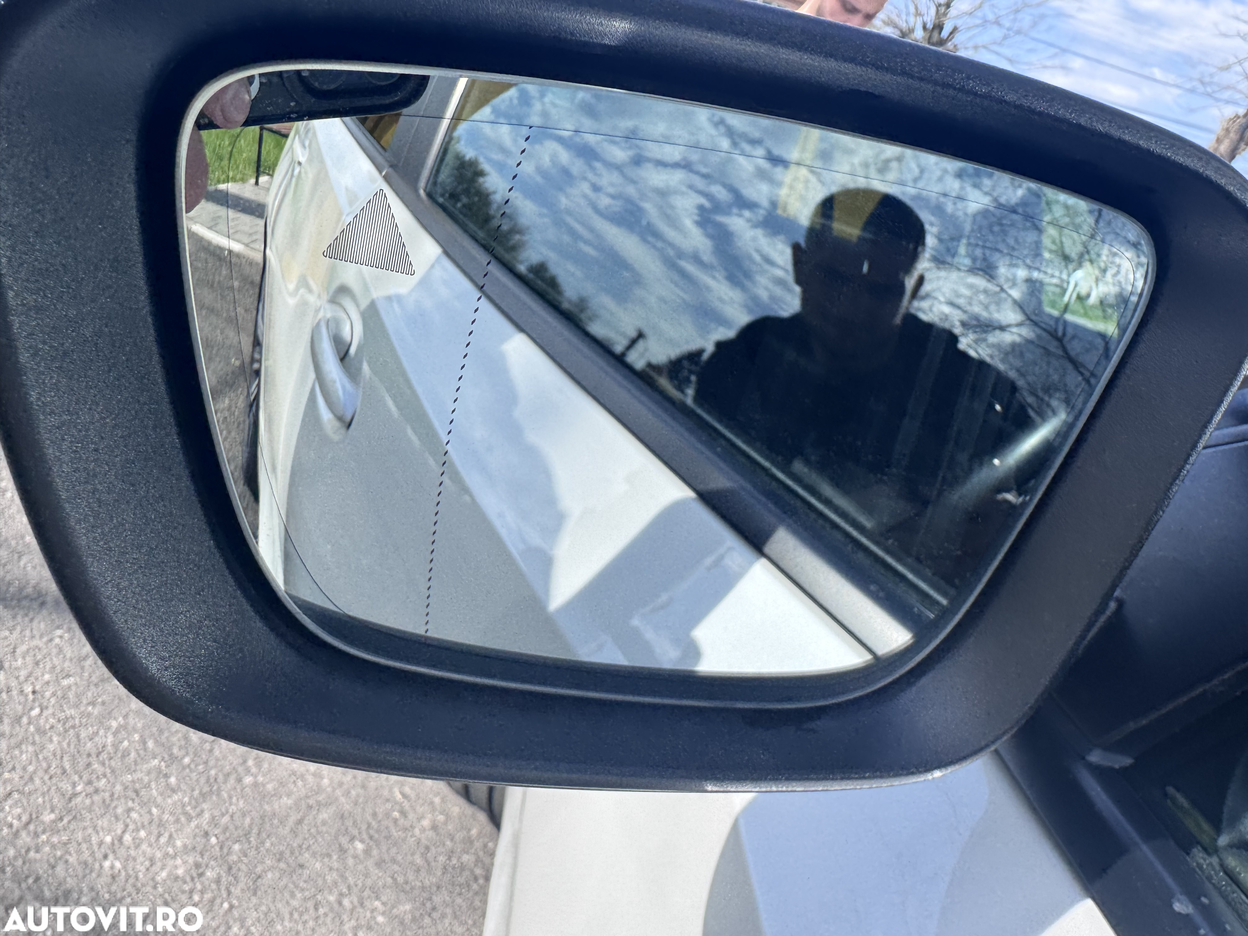 BMW Seria 3 318i Touring Aut. Sport Line - 21