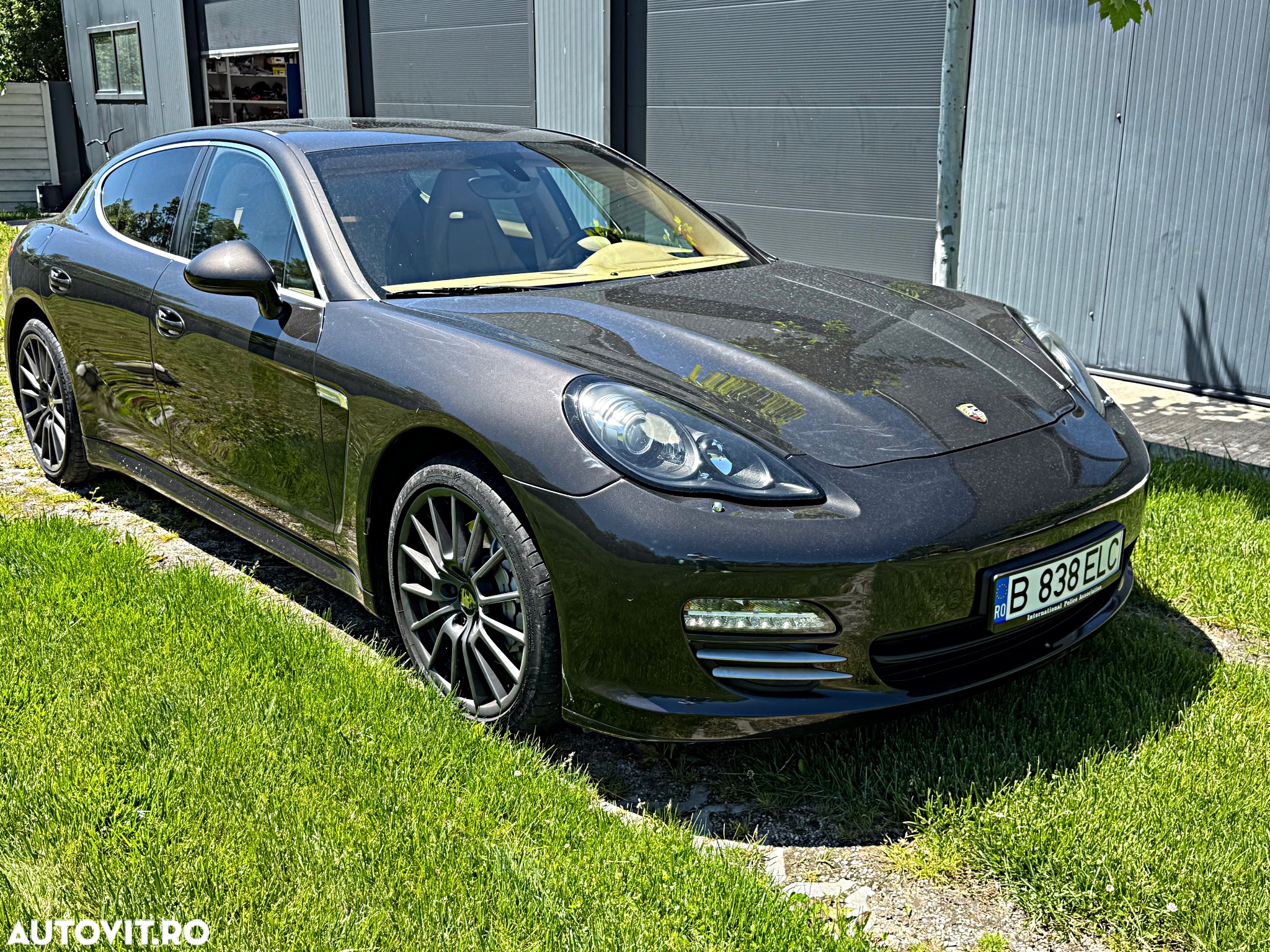 Porsche Panamera 4S PDK - 2