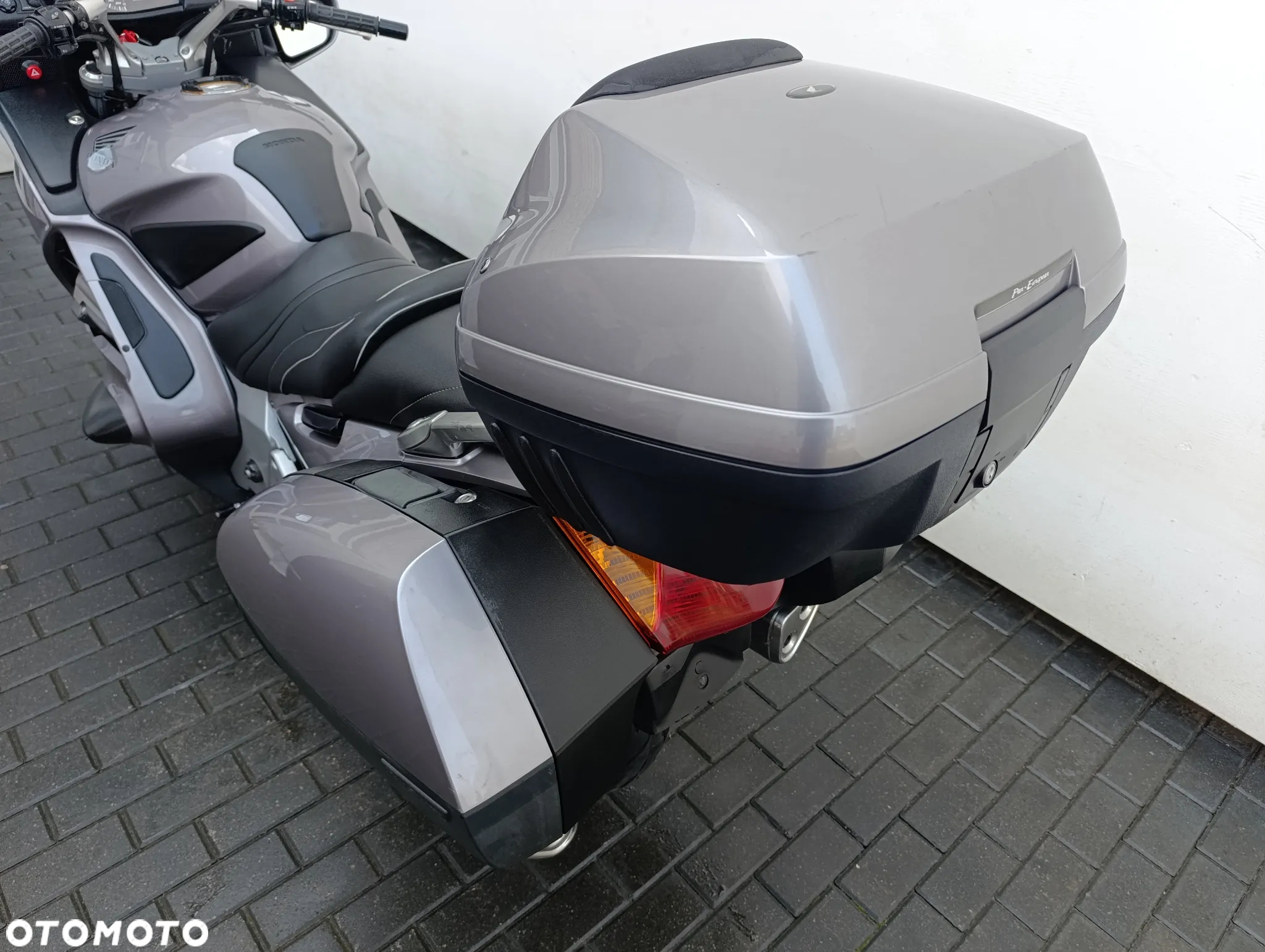 Honda ST - 22