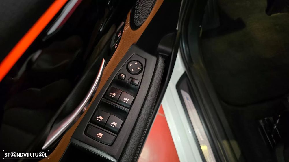 BMW 216 Active Tourer d Line Sport Auto - 19