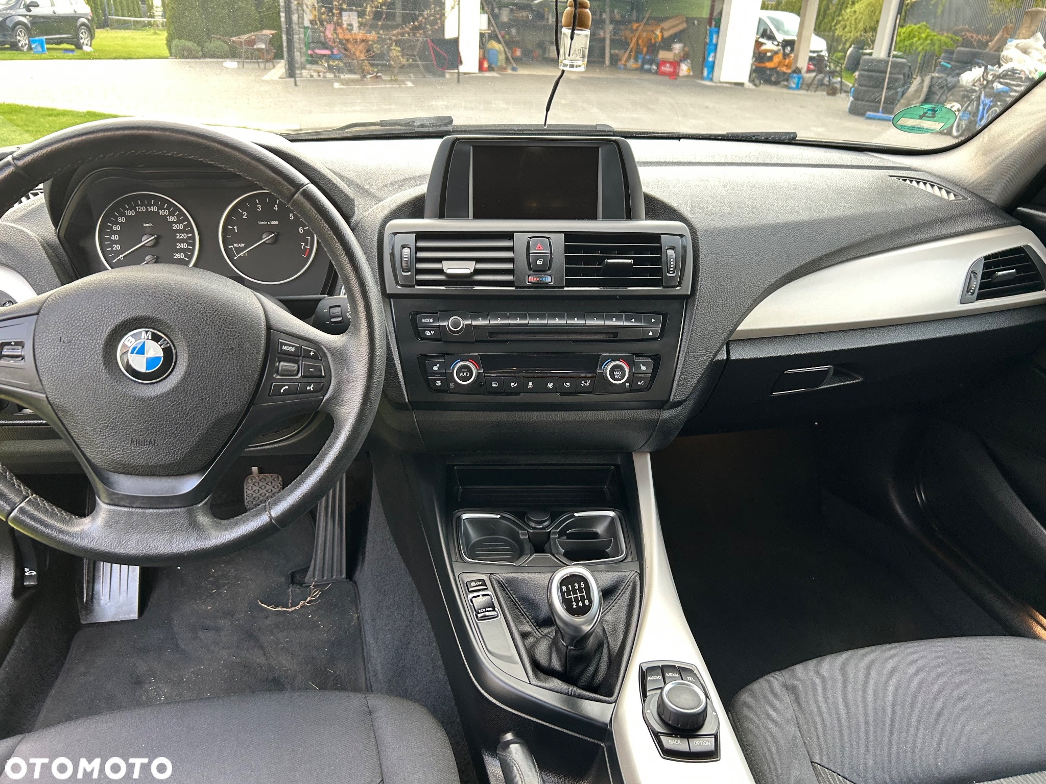 BMW Seria 1 116i - 2