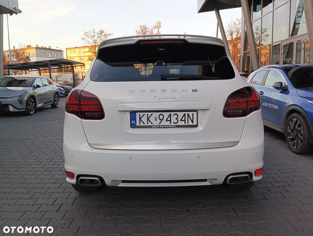 Porsche Cayenne Diesel Platinum Edition - 4