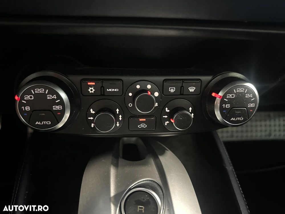 Ferrari California - 16
