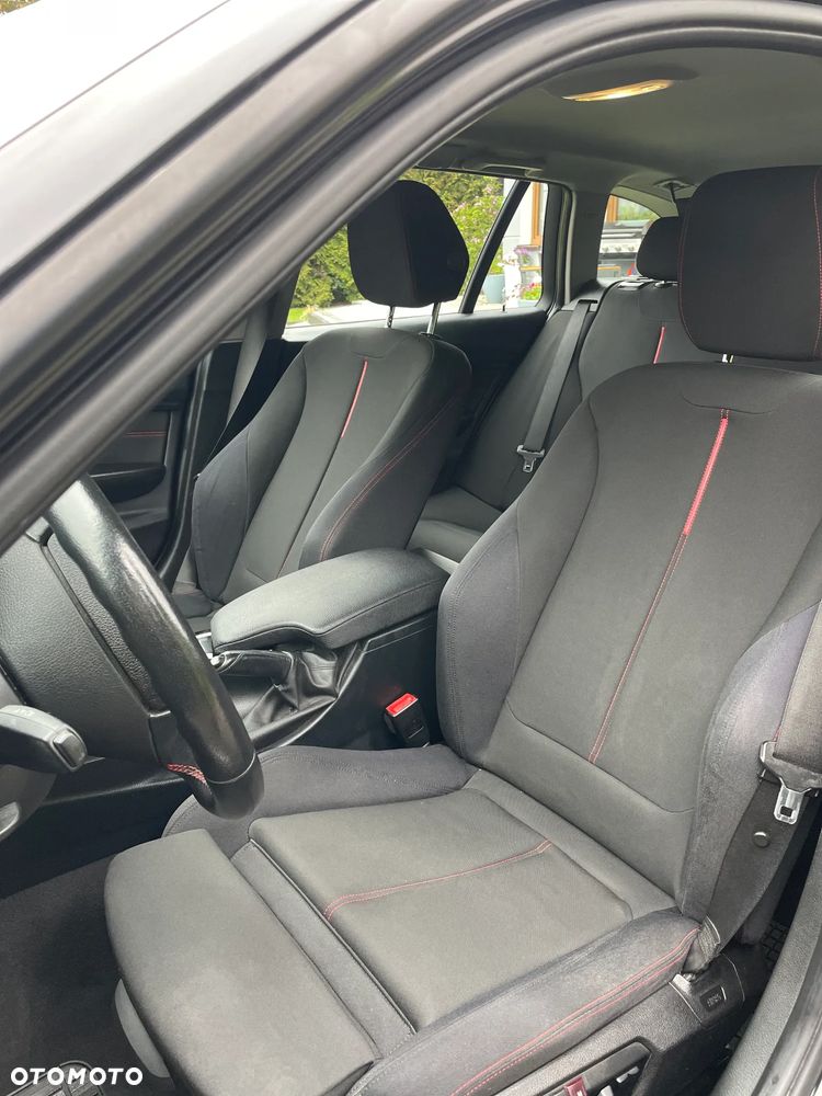 BMW Seria 3 318d Sport Line - 6