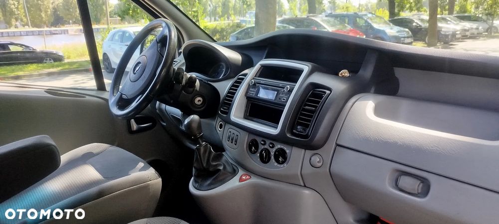 Opel Vivaro - 7