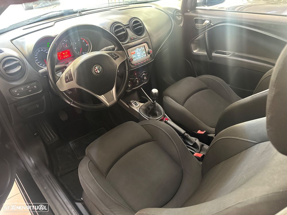 Alfa Romeo MiTo 1.3 JTD Distinctive S&S - 15