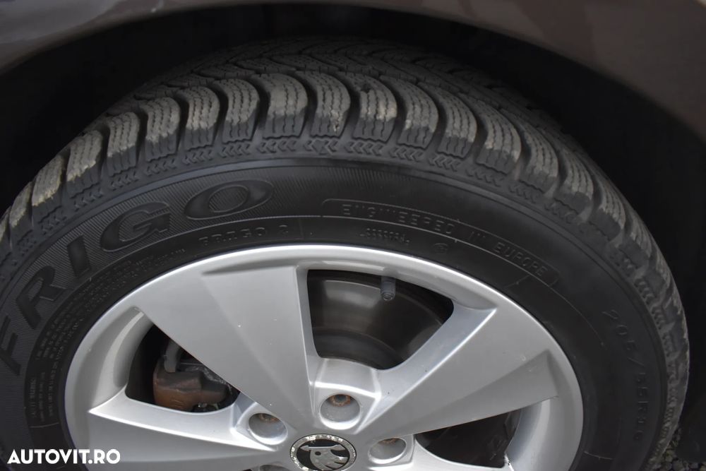 Skoda Octavia 1.6 TDI AMBITION DSG - 34