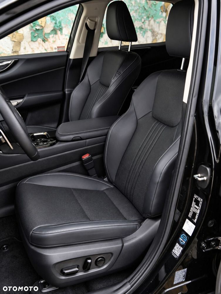 Lexus NX 450h+ Prestige AWD - 25