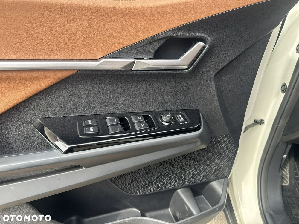 SsangYong/KGM Torres - 10