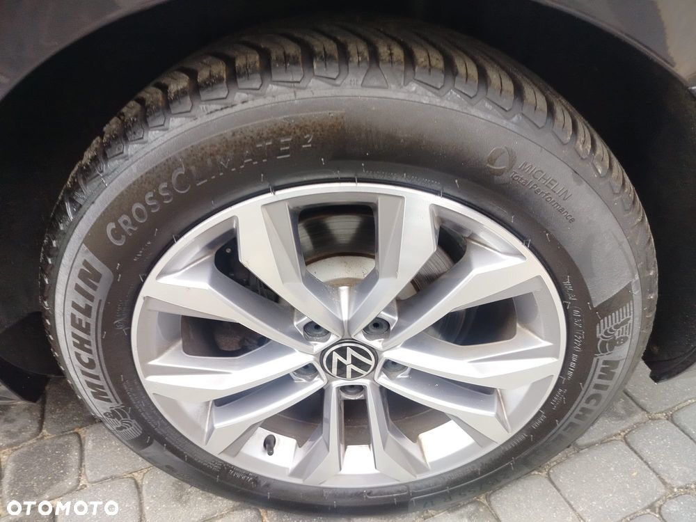 Volkswagen Passat - 18