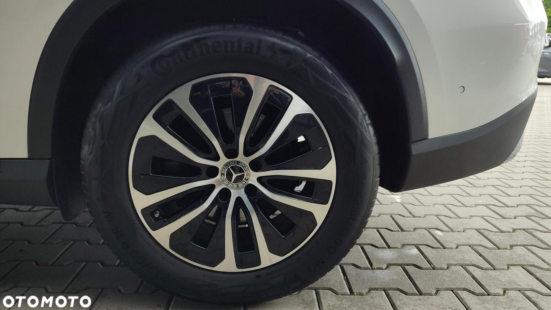 Mercedes-Benz GLC - 16