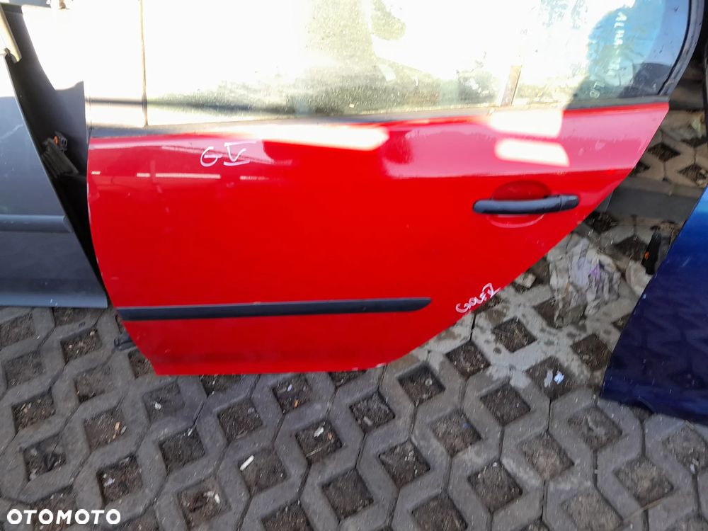 VW GOLF V DRZWI LEWE TYLNE LEWY TYŁ CZERWONE - 1