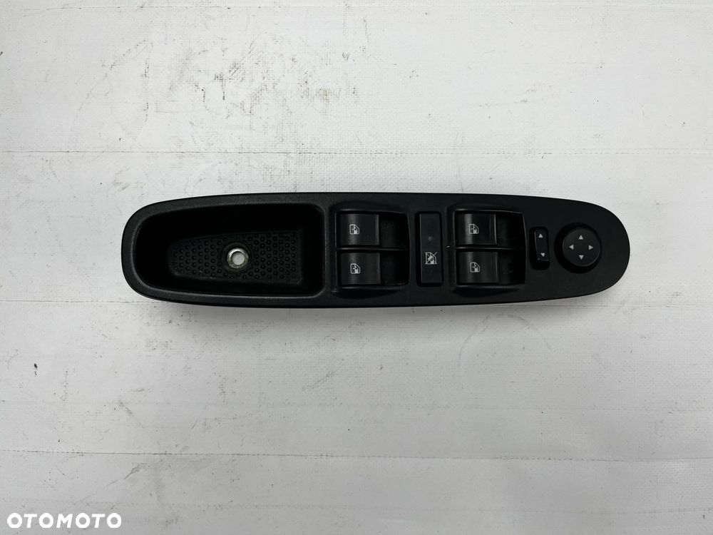 Panel przełącznik szyb lewy lusterek Fiat Punto Evo - 1
