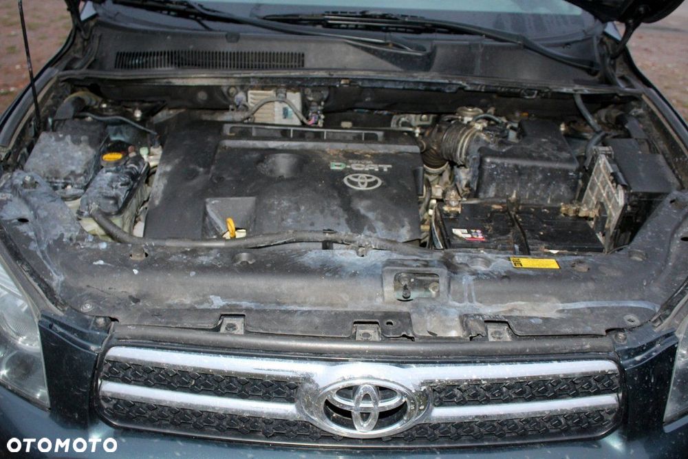 Toyota Rav4 III XA3 2006 2.2D-CAT 2AD-FHV Suv (MASKA, ZDERZAK, LAMPA, BŁOTNIK, DRZWI, SZYBA, FOTEL) - 13