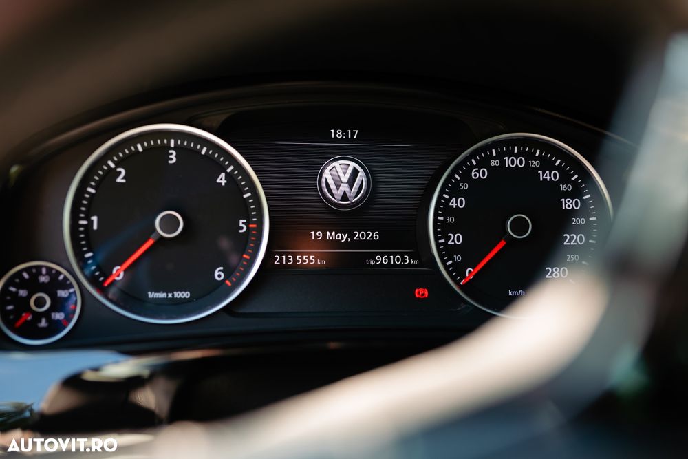 Volkswagen Touareg 3.0 V6 TDI BMT - 16