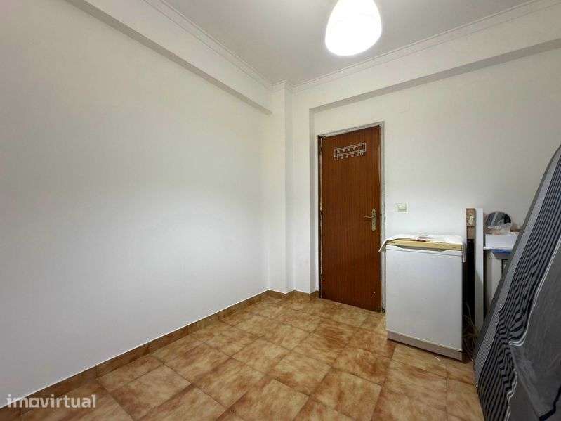 Apartamento T2+1 com Varandas - Grande imagem: 4/12