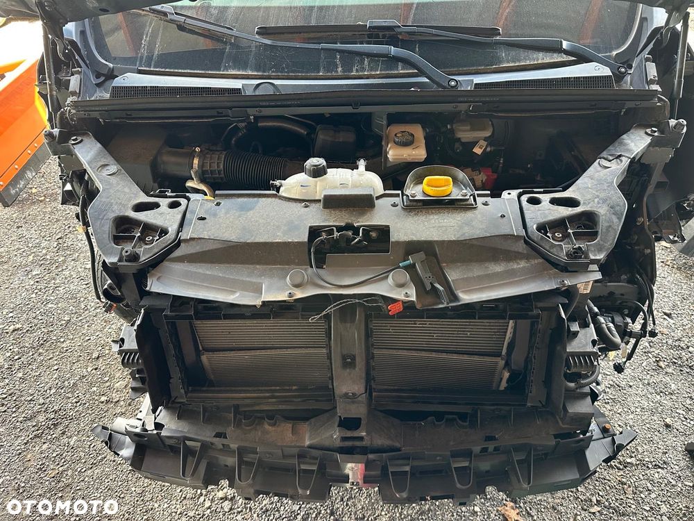 Renault Trafic - 11
